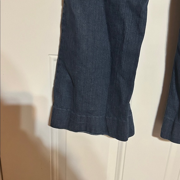 GAP Low Rise Bell Jeans in Deep Blue - Picture 6 of 6